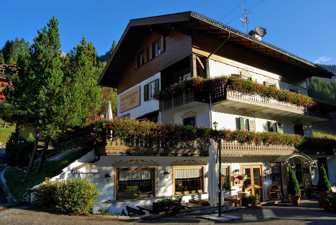 Villa Ruggero Wine Hotel Campitello di Fassa Extérieur photo